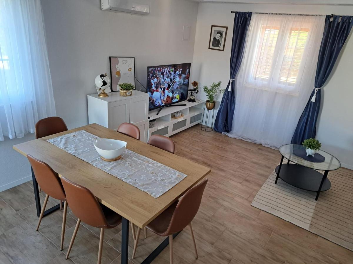 Villa Venkin Dvor Novalja Bagian luar foto